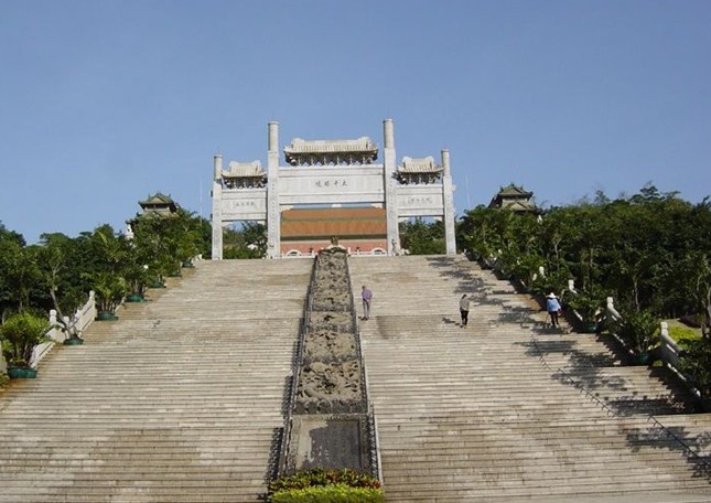 【走遍中國(guó)路景點(diǎn)篇】廣東路肇慶市鼎湖山慶云寺 【走遍中國(guó)路景點(diǎn)篇】廣東路肇慶市鼎湖山慶云寺